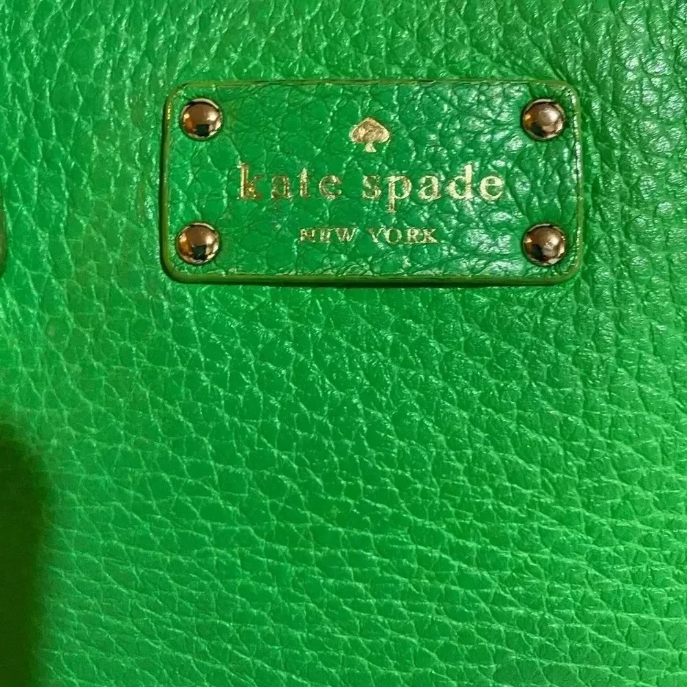 Kate spade green black pebbled leather satchel handbag